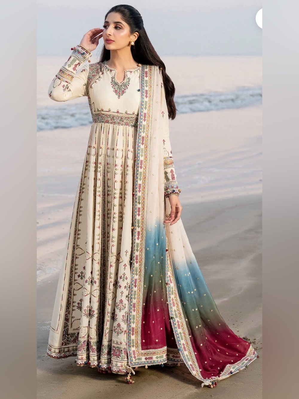 Jazmin luxury lawn